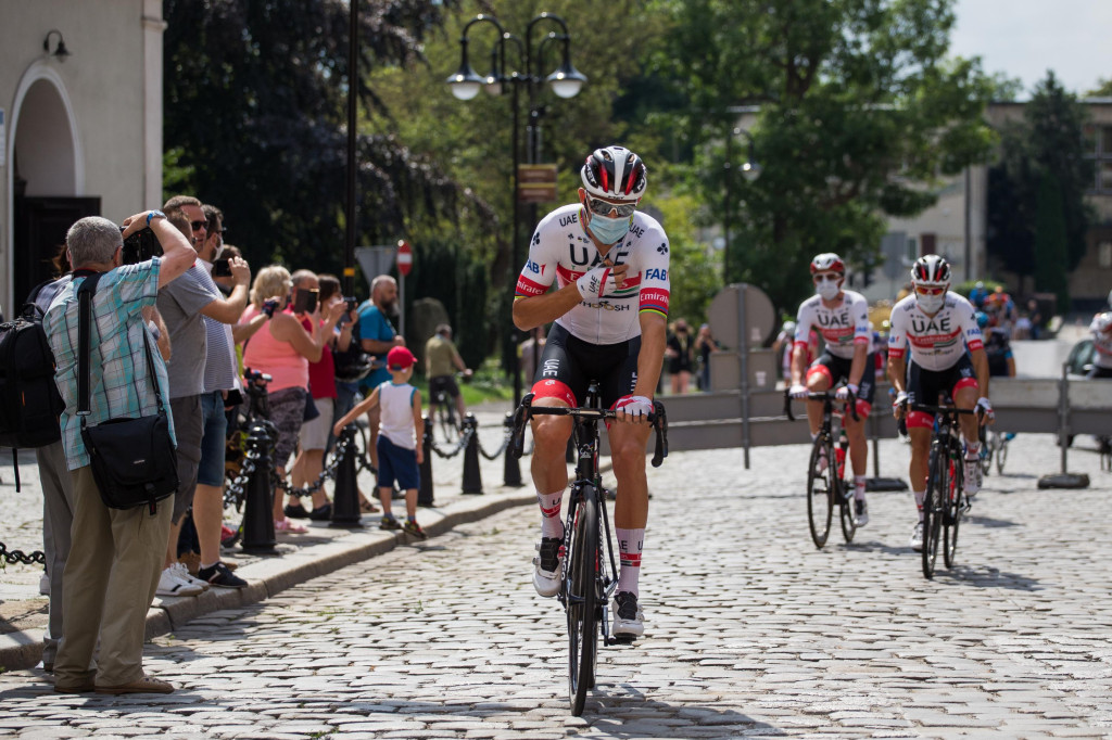 Tour de Pologne wróciło na Opolszczyznę. Kolarze wystartowali z Opola [ZDJĘCIA]