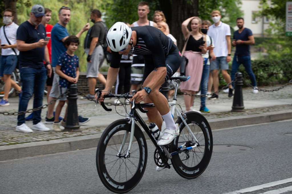 Tour de Pologne wróciło na Opolszczyznę. Kolarze wystartowali z Opola [ZDJĘCIA]
