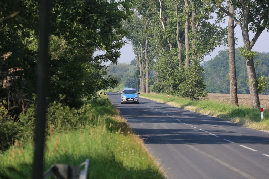 Przewrócony ponton dryfował po Babim Lochu [aktualizacja - strażacy zakończyli akcję]