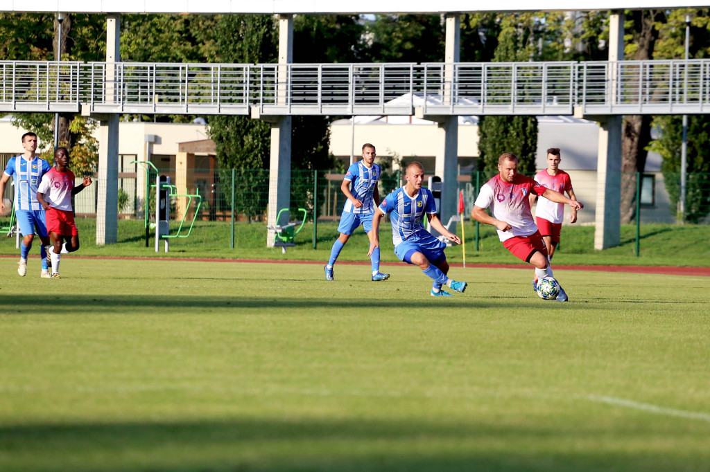 Piłkarska strzelanina w Brzegu. Stal rozgromiła Polonię Nysa