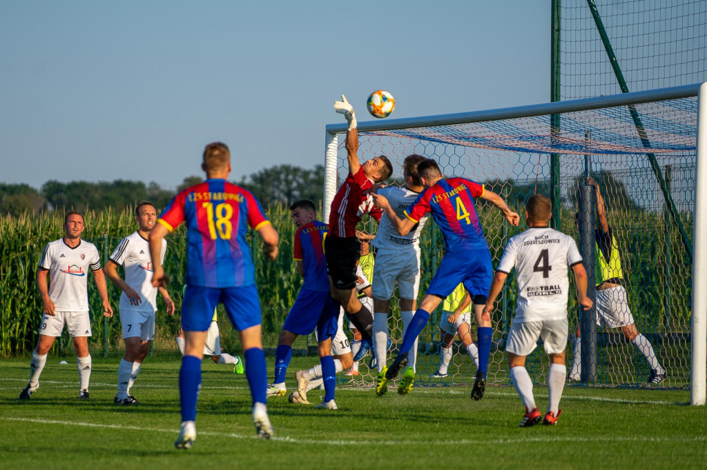 Jeden punkt Starowic z Ruchem!