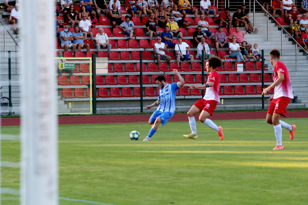 Piłkarska strzelanina w Brzegu. Stal rozgromiła Polonię Nysa