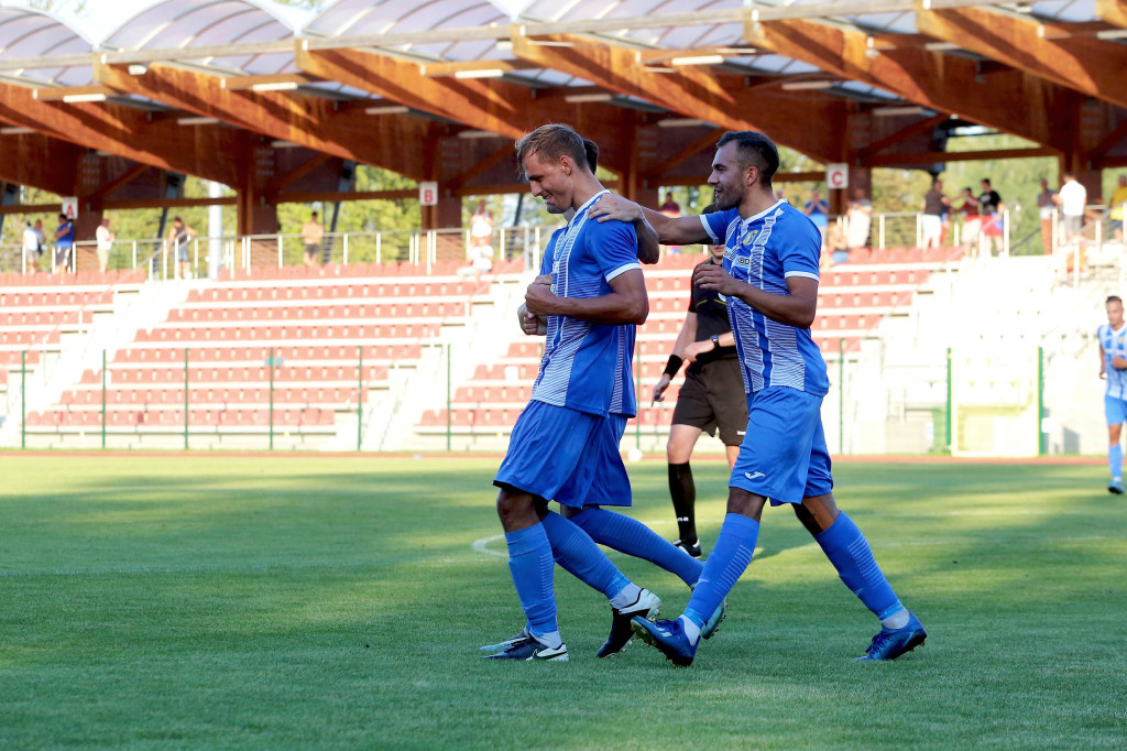 Piłkarska strzelanina w Brzegu. Stal rozgromiła Polonię Nysa