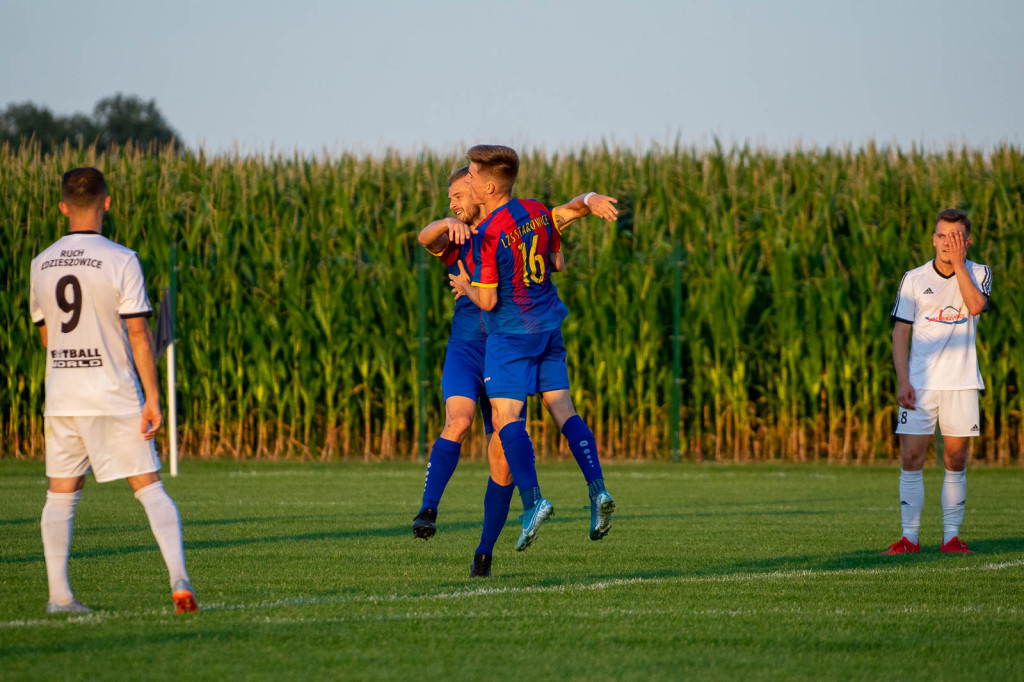 Jeden punkt Starowic z Ruchem!