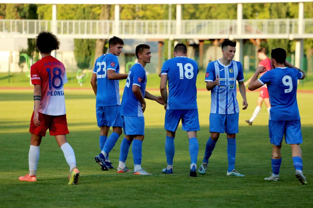 Piłkarska strzelanina w Brzegu. Stal rozgromiła Polonię Nysa