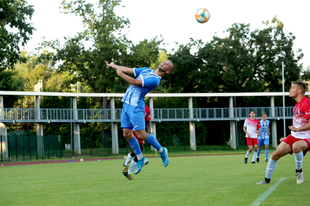Piłkarska strzelanina w Brzegu. Stal rozgromiła Polonię Nysa