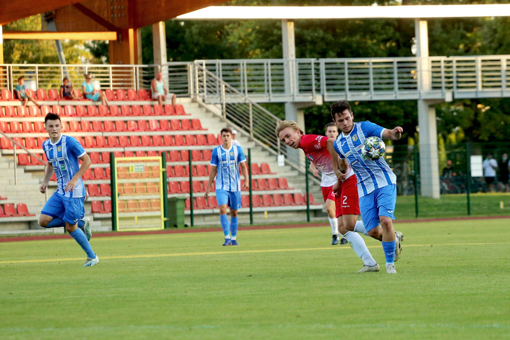 Piłkarska strzelanina w Brzegu. Stal rozgromiła Polonię Nysa