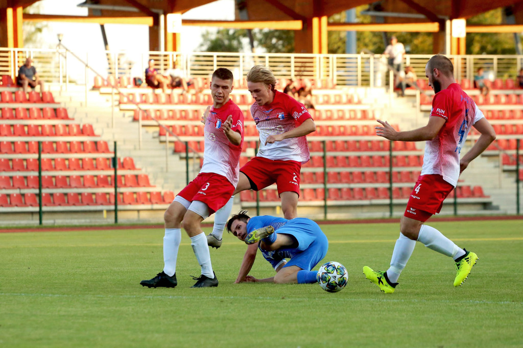 Piłkarska strzelanina w Brzegu. Stal rozgromiła Polonię Nysa