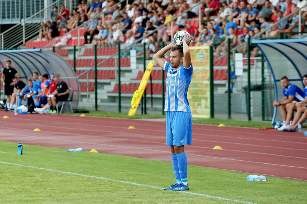Piłkarska strzelanina w Brzegu. Stal rozgromiła Polonię Nysa