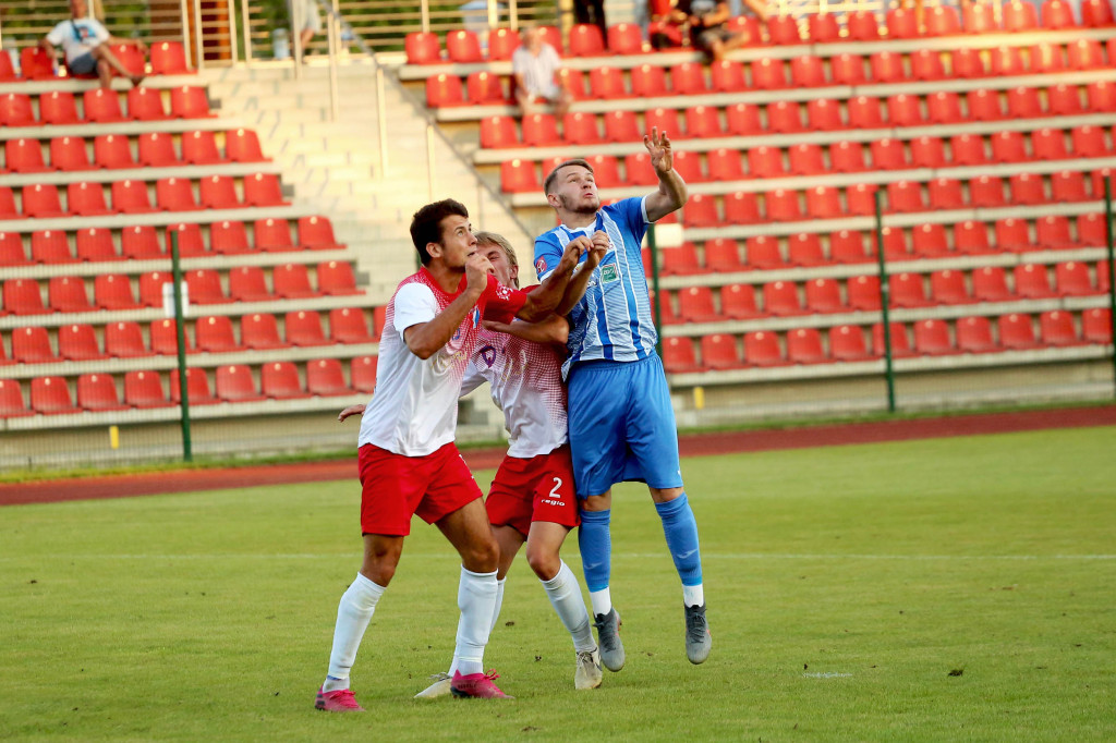 Piłkarska strzelanina w Brzegu. Stal rozgromiła Polonię Nysa