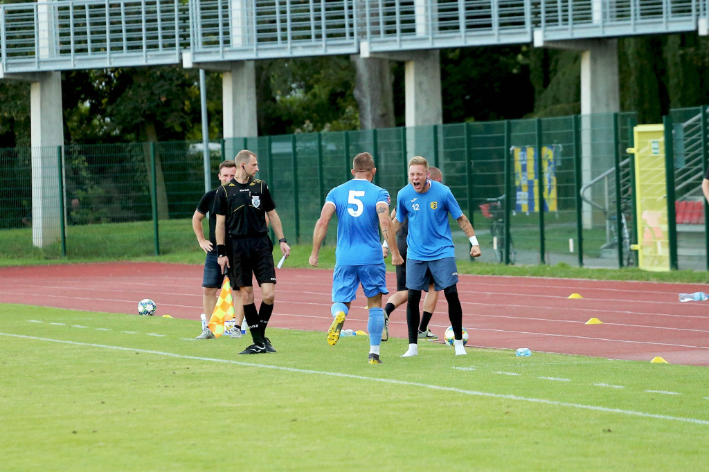 Piłkarska strzelanina w Brzegu. Stal rozgromiła Polonię Nysa