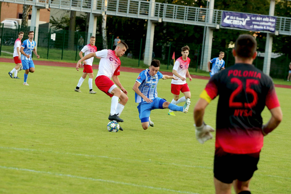 Piłkarska strzelanina w Brzegu. Stal rozgromiła Polonię Nysa