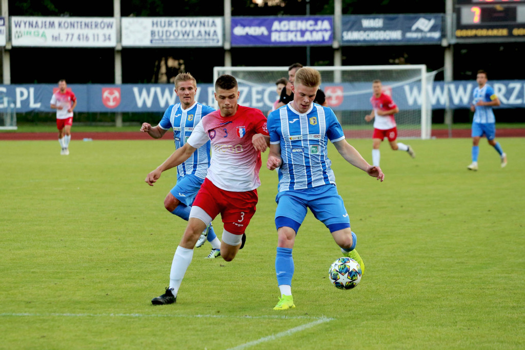 Piłkarska strzelanina w Brzegu. Stal rozgromiła Polonię Nysa