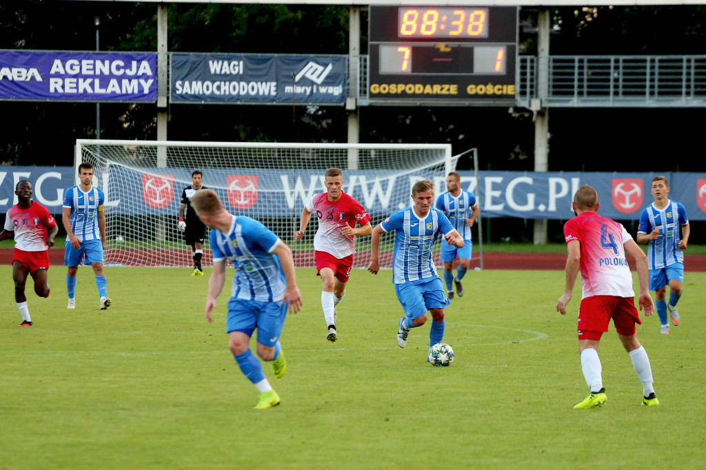 Piłkarska strzelanina w Brzegu. Stal rozgromiła Polonię Nysa
