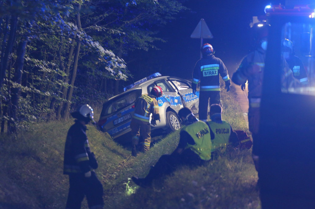 Nowe informacje w sprawie zderzenia radiowozu z osobówką