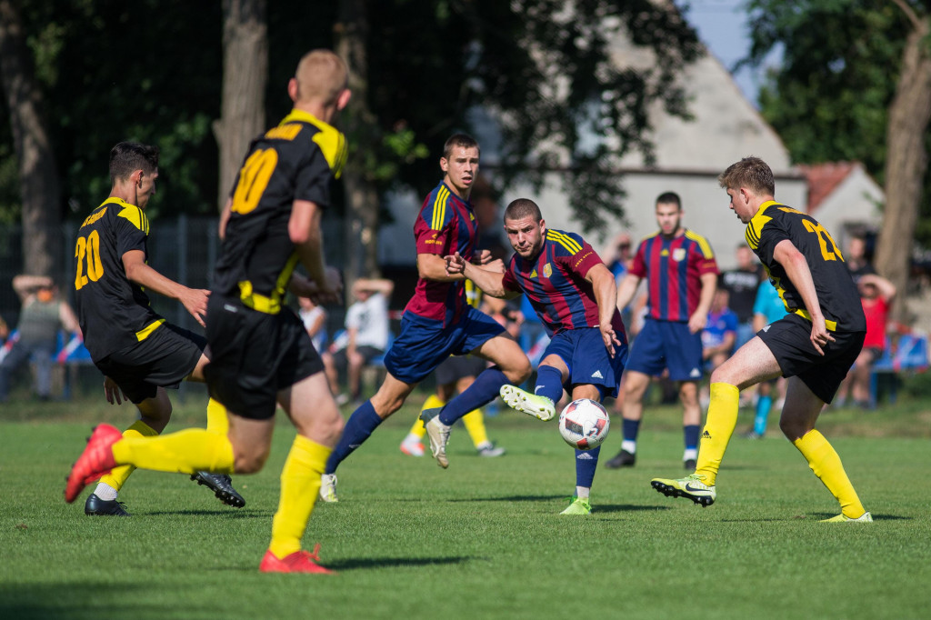 Remis, który cieszy, czyli bez bramek w Skorogoszczy [GALERIA]