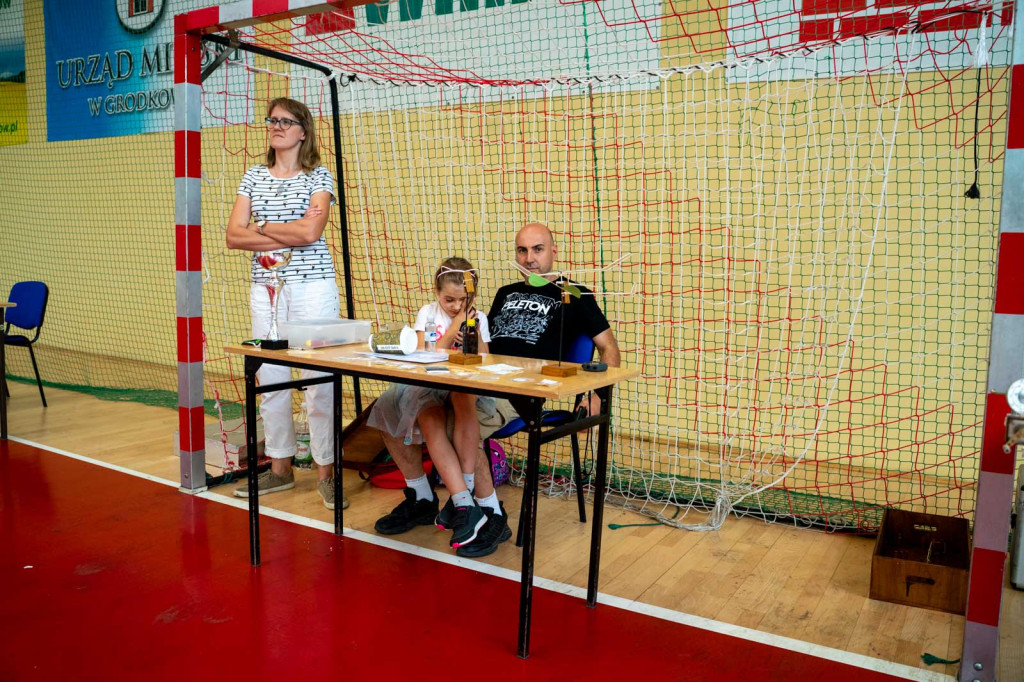 Zawody modelarskie F1D i A6 w Grodkowie [ZDJĘCIA]