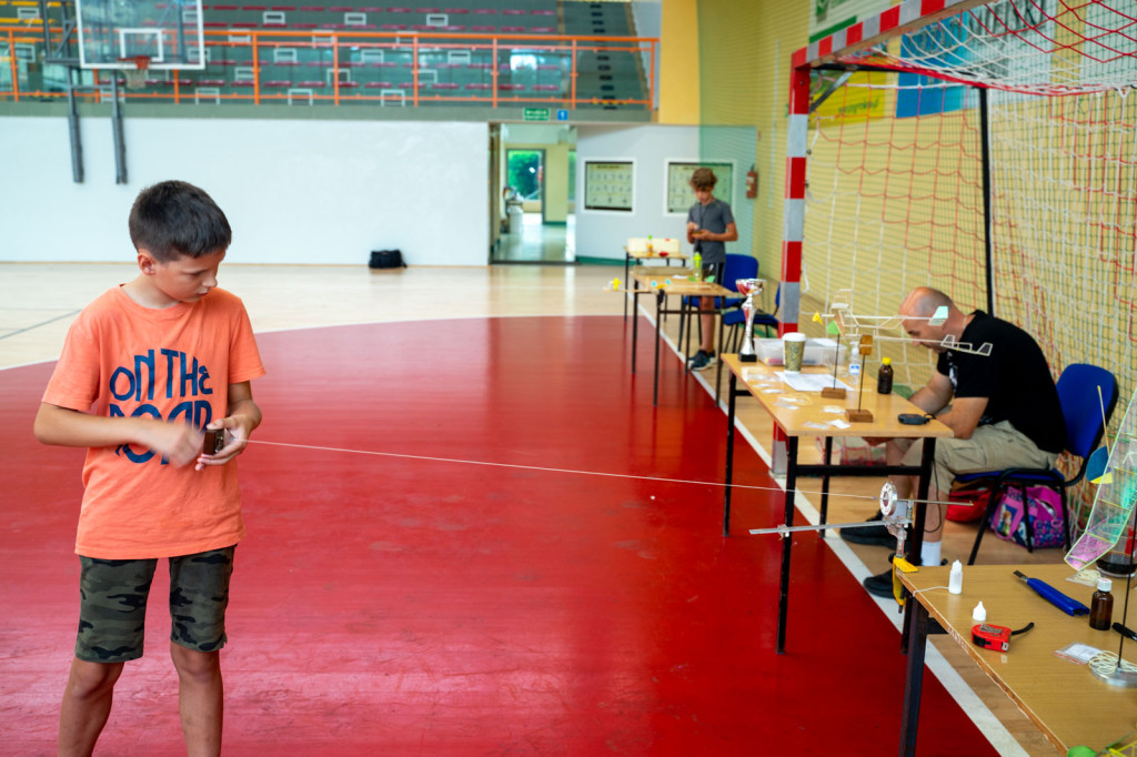 Zawody modelarskie F1D i A6 w Grodkowie [ZDJĘCIA]