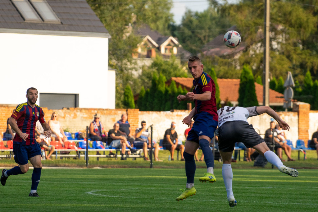 Starowice lepsze w derbach