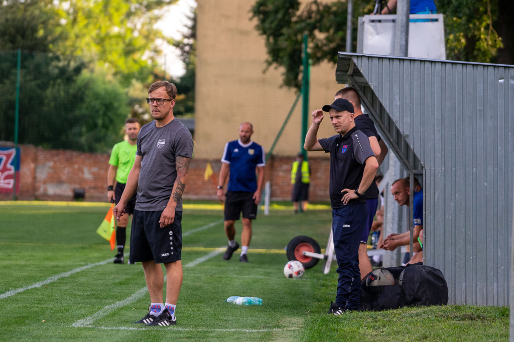 Starowice lepsze w derbach