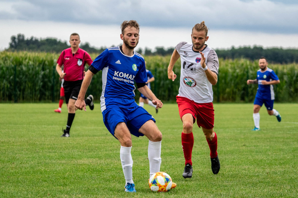 IV liga: Strzelanina w Starowicach! [zdjęcia]