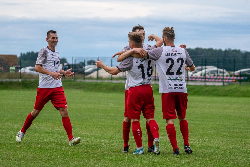 IV liga: Strzelanina w Starowicach! [zdjęcia]