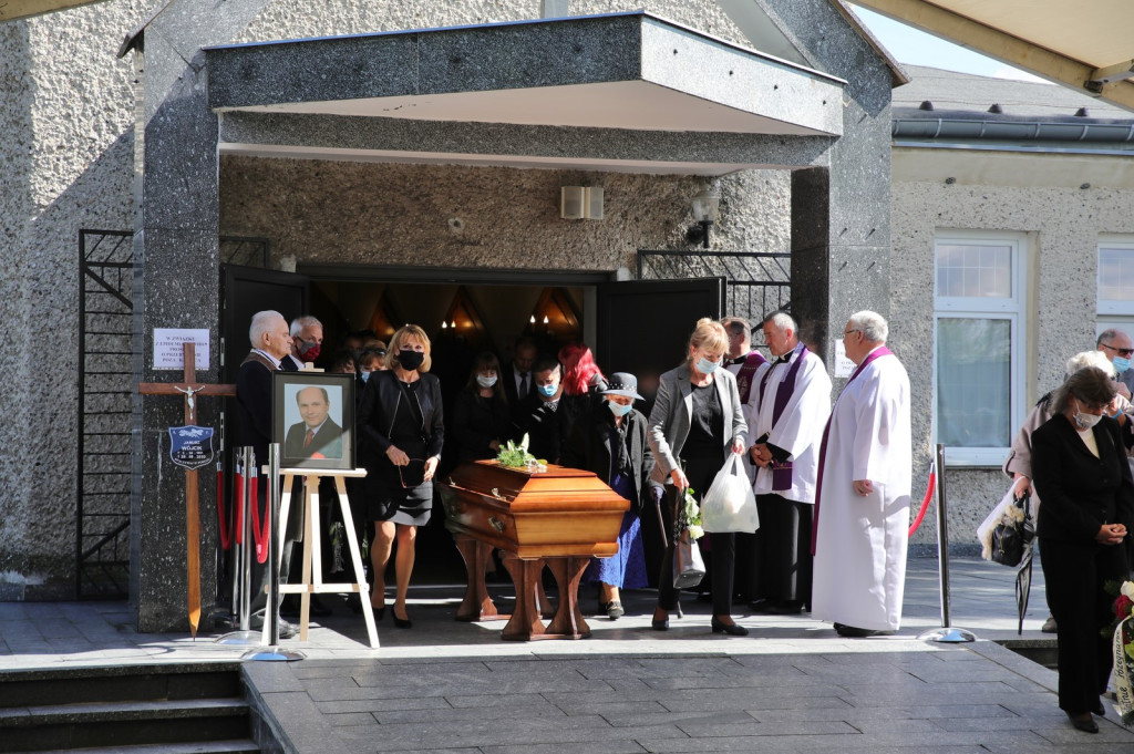 Rodzina, przyjaciele, współpracownicy pożegnali Janusza Wójcika