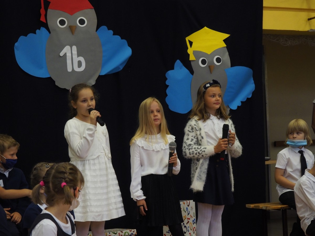 Witaj Szkoło! Pasowanie w Ósemce