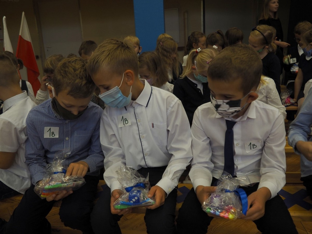 Witaj Szkoło! Pasowanie w Ósemce