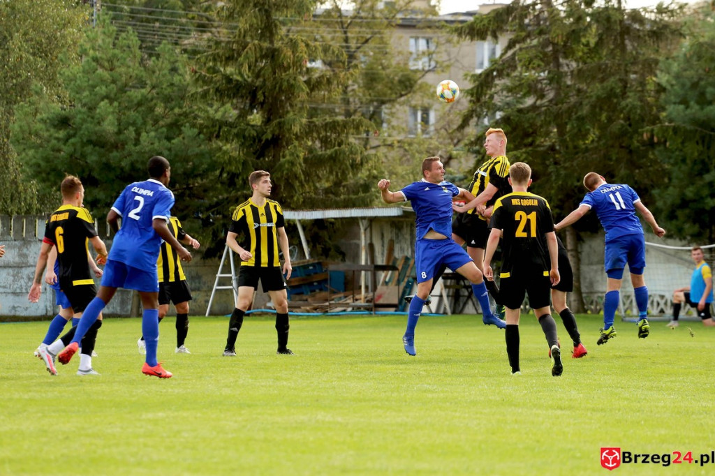 Olimpia wyszarpała punkt w doliczonym czasie gry [GALERIA ZDJĘĆ]