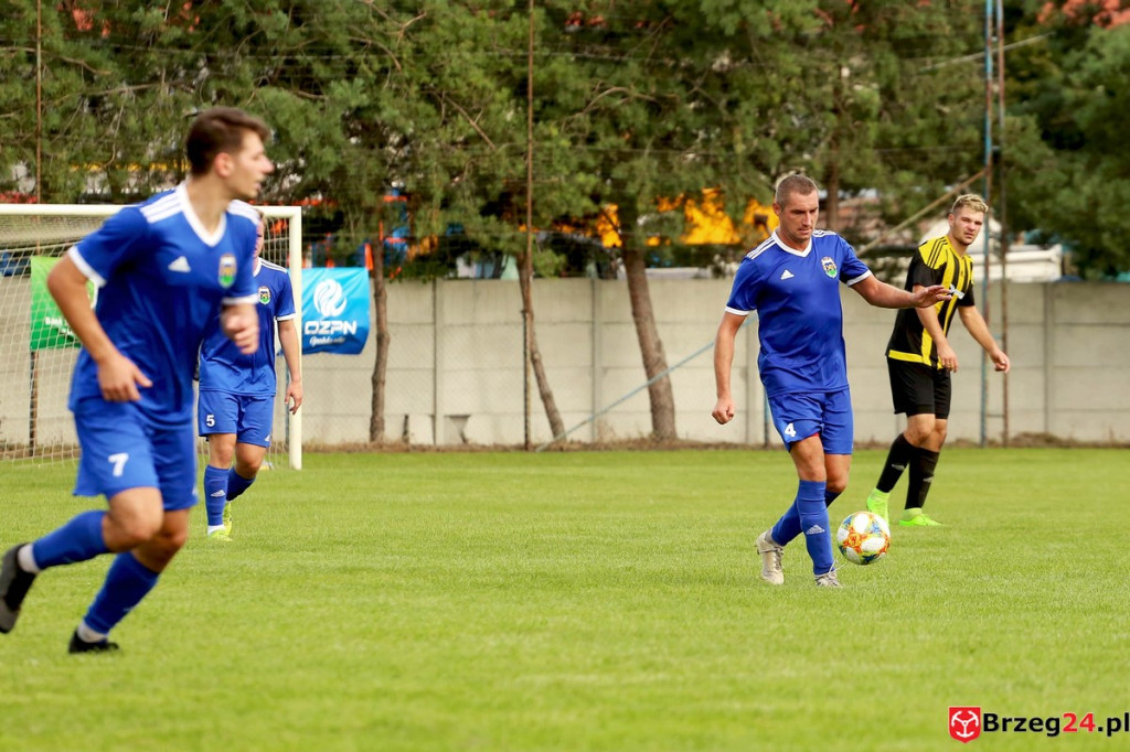 Olimpia wyszarpała punkt w doliczonym czasie gry [GALERIA ZDJĘĆ]