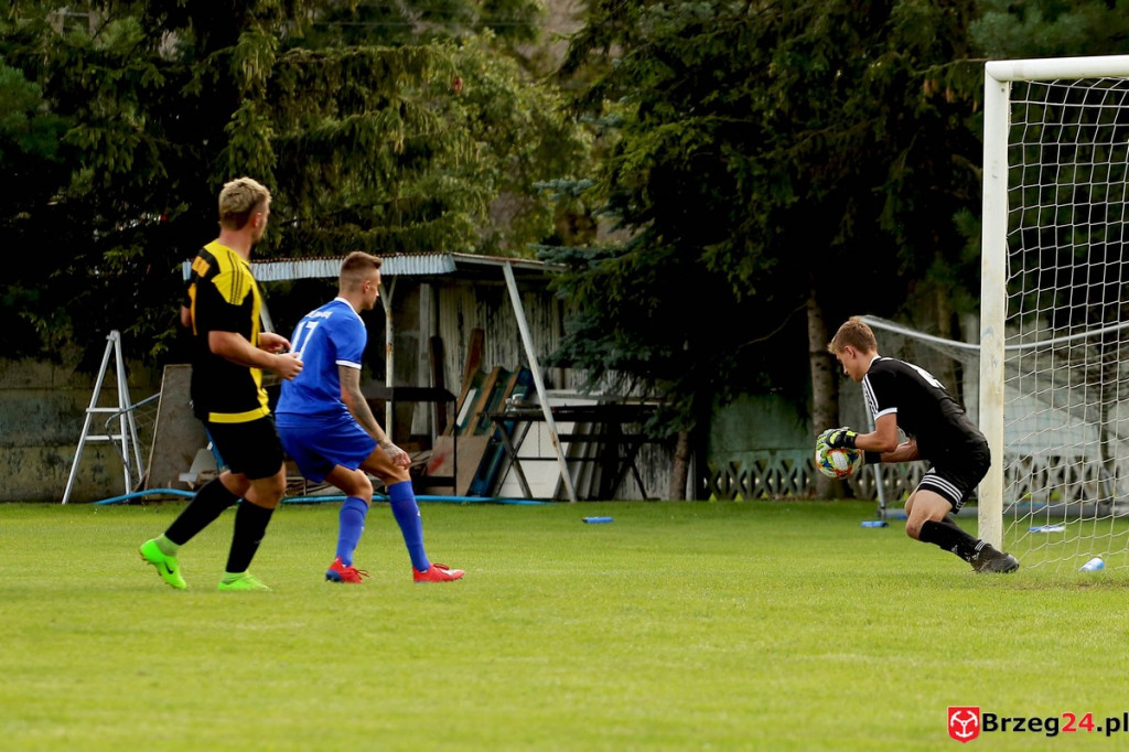 Olimpia wyszarpała punkt w doliczonym czasie gry [GALERIA ZDJĘĆ]