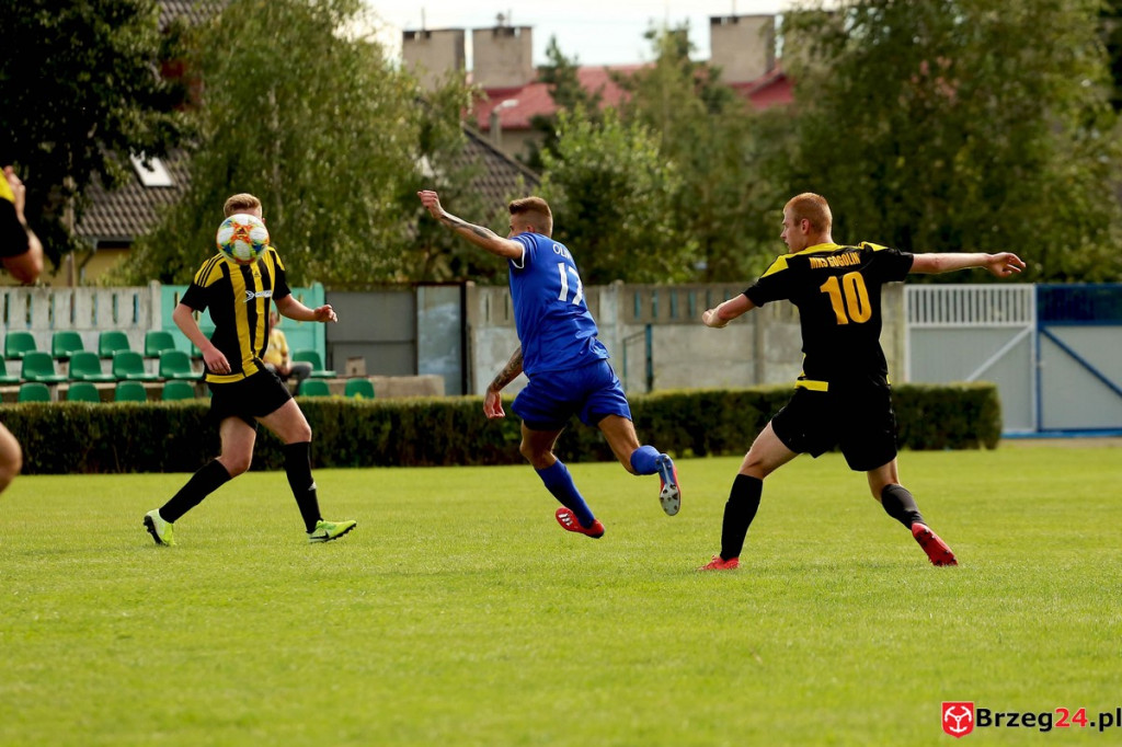 Olimpia wyszarpała punkt w doliczonym czasie gry [GALERIA ZDJĘĆ]