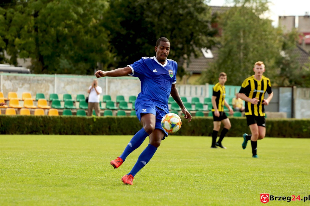 Olimpia wyszarpała punkt w doliczonym czasie gry [GALERIA ZDJĘĆ]