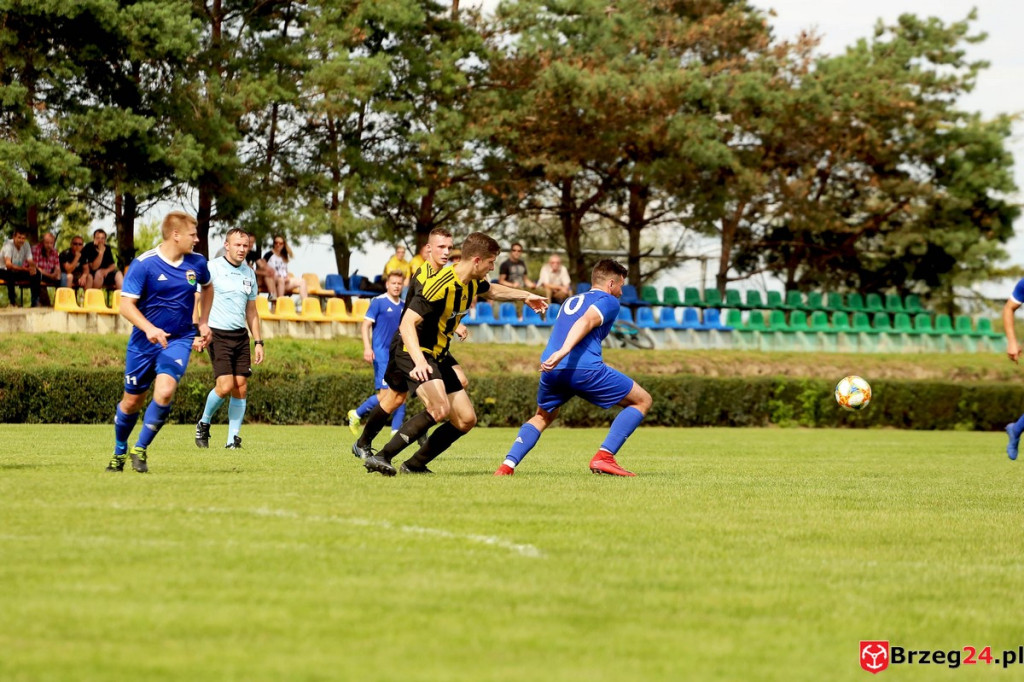 Olimpia wyszarpała punkt w doliczonym czasie gry [GALERIA ZDJĘĆ]