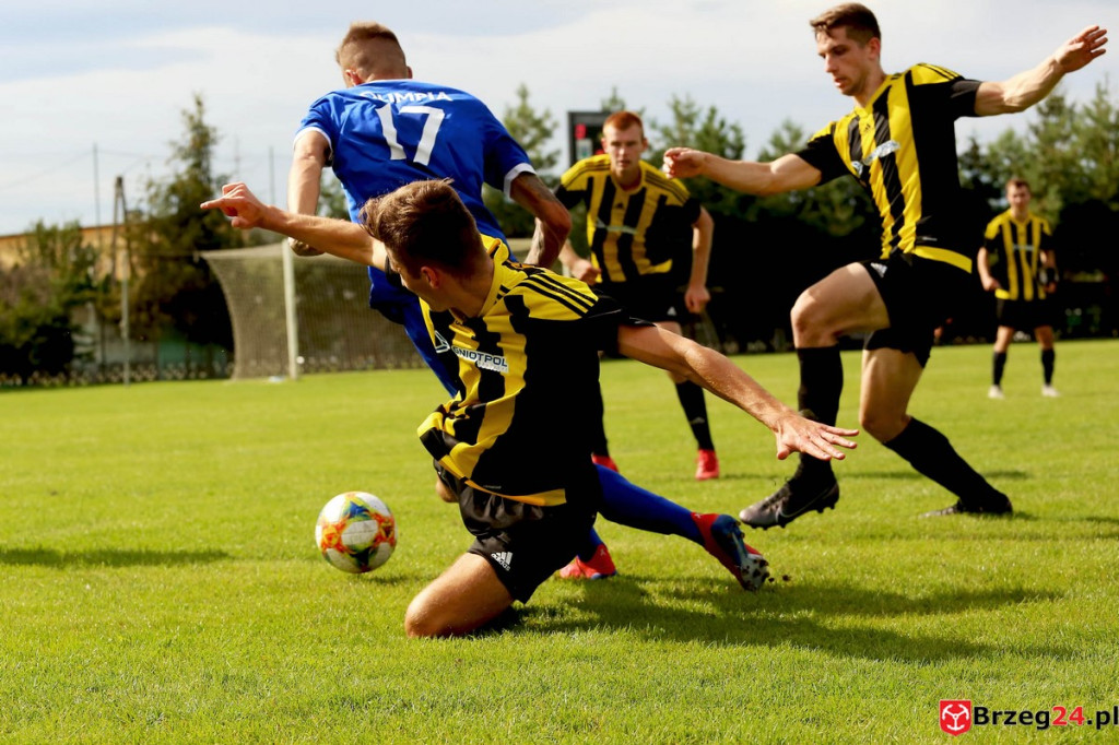 Olimpia wyszarpała punkt w doliczonym czasie gry [GALERIA ZDJĘĆ]