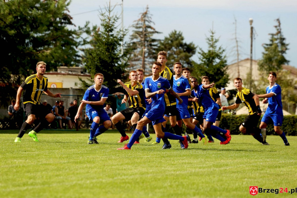 Olimpia wyszarpała punkt w doliczonym czasie gry [GALERIA ZDJĘĆ]