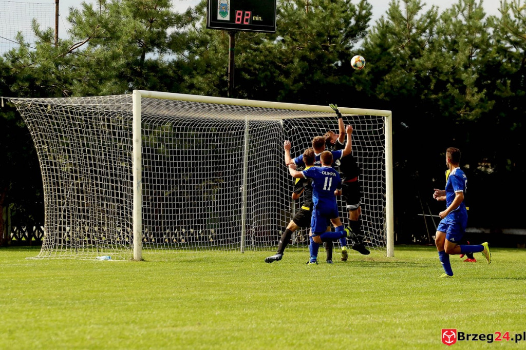 Olimpia wyszarpała punkt w doliczonym czasie gry [GALERIA ZDJĘĆ]