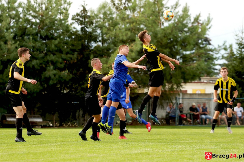 Olimpia wyszarpała punkt w doliczonym czasie gry [GALERIA ZDJĘĆ]