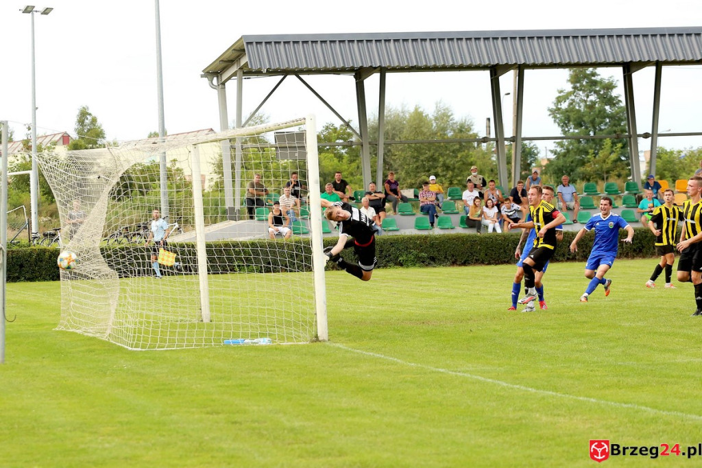 Olimpia wyszarpała punkt w doliczonym czasie gry [GALERIA ZDJĘĆ]