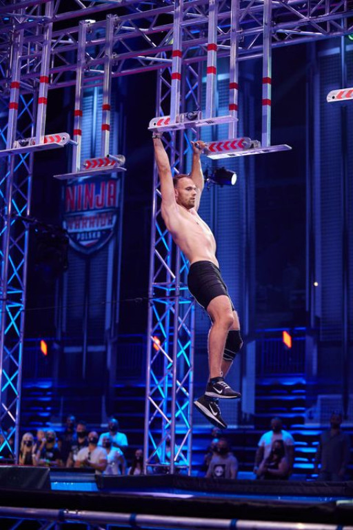 Wojtek Borkowski awansował do finału Ninja Warrior!
