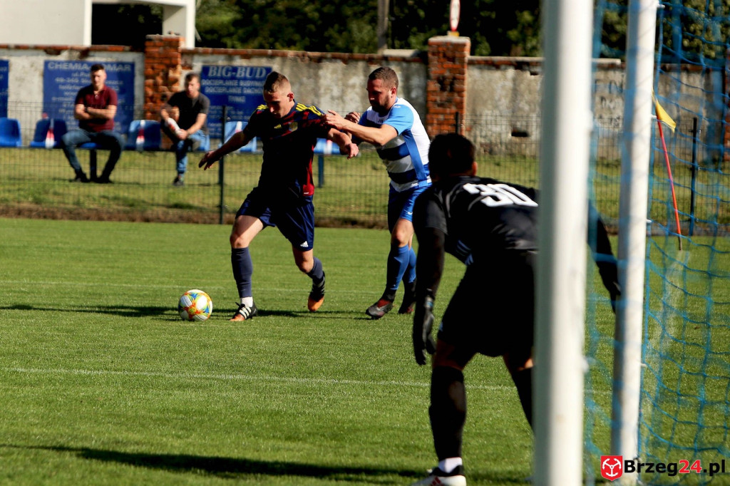 4. liga: LZS Skorogoszcz znów prowadził do przerwy i ponownie stracił punkty [GALERIA]
