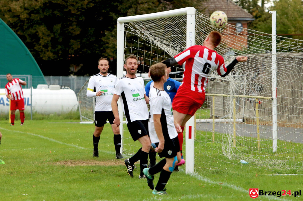 Podsumowanie klasy A. Kiepska kolejka, w której wygrały tylko dwie ekipy [GALERIA Z MECZU Burzy Lipki]