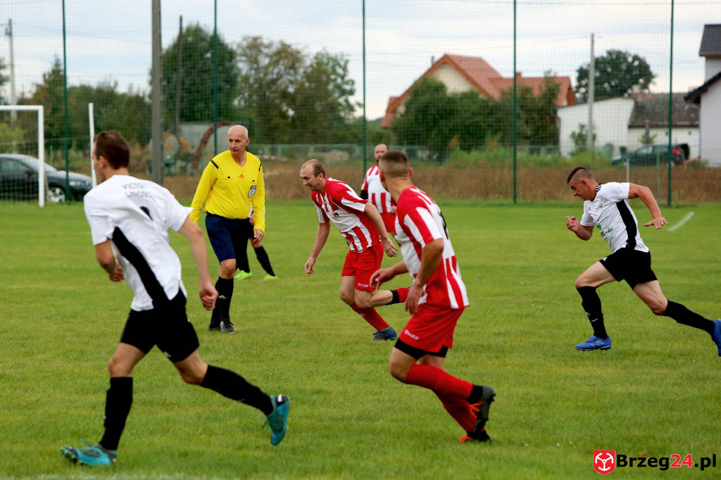 Podsumowanie klasy A. Kiepska kolejka, w której wygrały tylko dwie ekipy [GALERIA Z MECZU Burzy Lipki]
