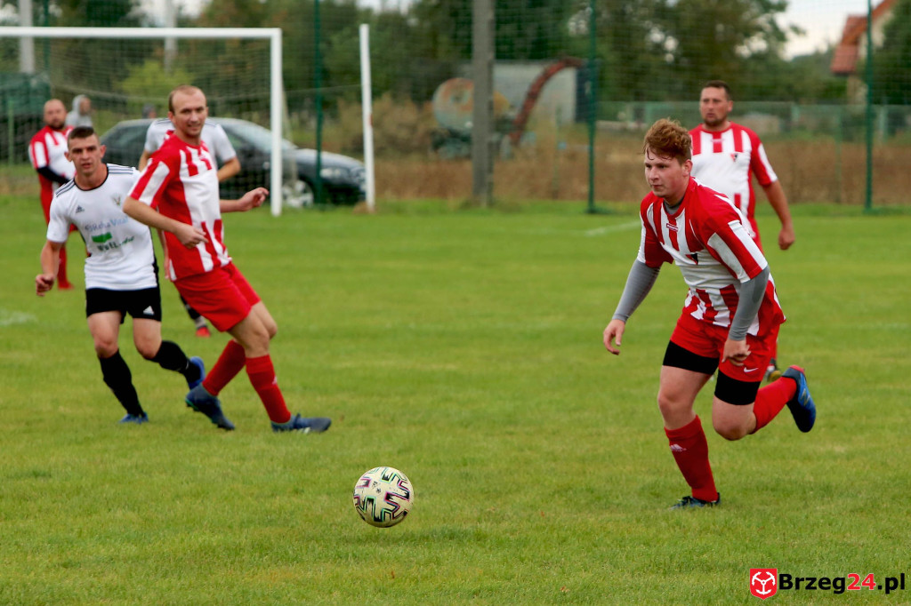 Podsumowanie klasy A. Kiepska kolejka, w której wygrały tylko dwie ekipy [GALERIA Z MECZU Burzy Lipki]