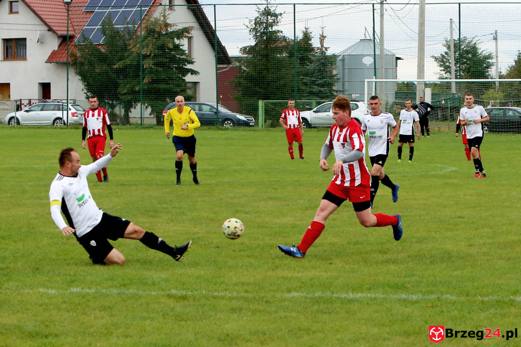 Podsumowanie klasy A. Kiepska kolejka, w której wygrały tylko dwie ekipy [GALERIA Z MECZU Burzy Lipki]