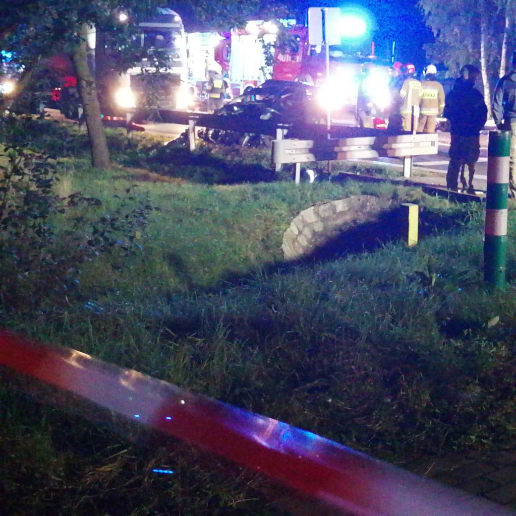Tragiczny wypadek pod Zielęcicami na DK 94. Nie żyje 18-letnia dziewczyna