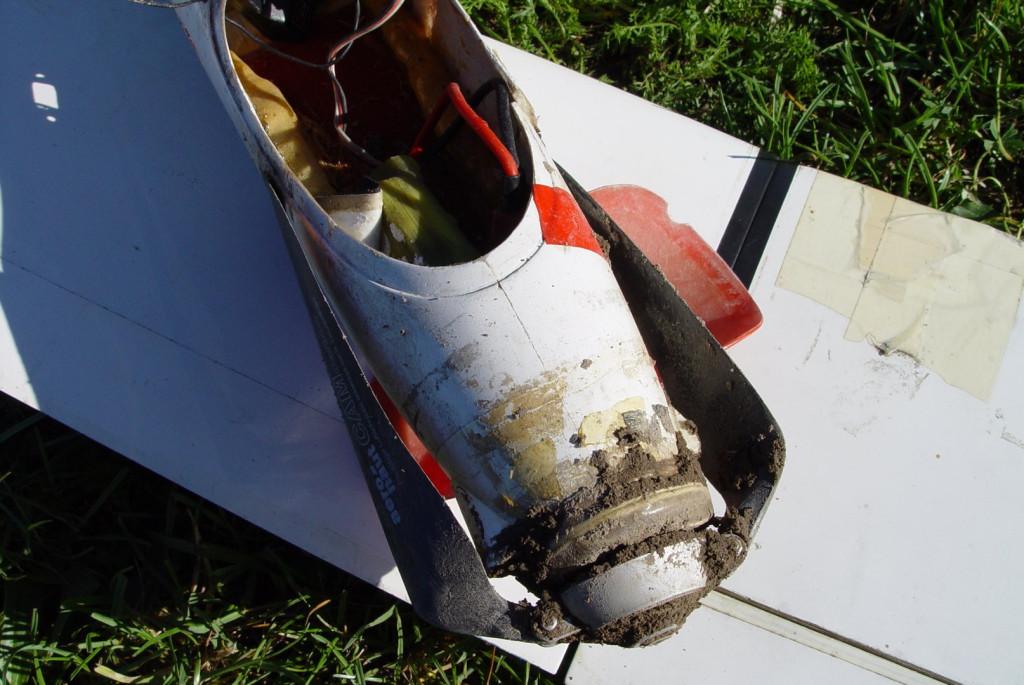 Modelarze rozegrali finałową rundę motoszybowców o Puchar 