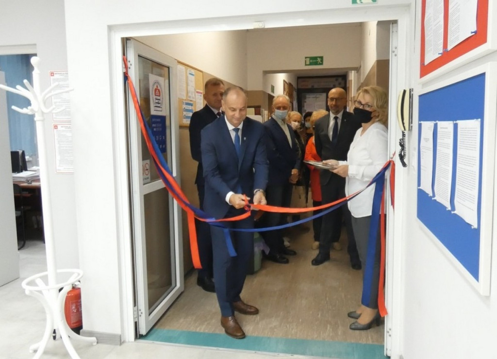 Uroczyste otwarcie Biblioteki w Lewinie Brzeskim