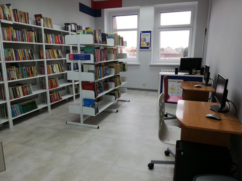 Uroczyste otwarcie Biblioteki w Lewinie Brzeskim